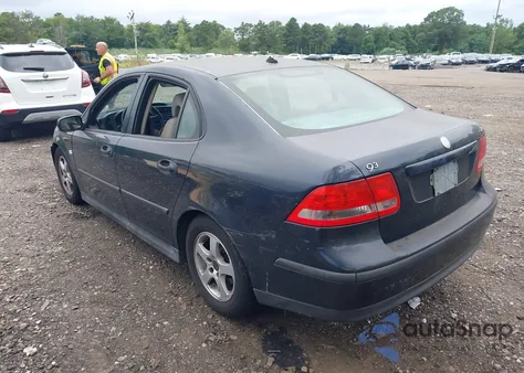 2004 Saab 9-3 Linear z USA, uszkodzony, nr VIN YS3FB49S741027401